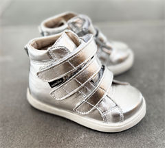 Aurelka velcrosko, sølv - med ekstra støtte