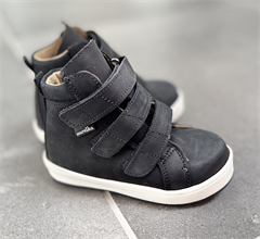 Aurelka velcrosko, sort - sko med ekstra støtte (uden svangløft)