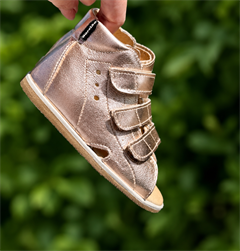Aurelka sandal, rose gold - sandal med ekstra støtte