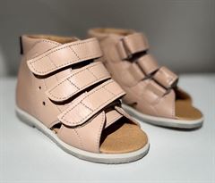 Aurelka sandal, nude - smal sandal med ekstra støtte