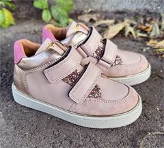 BabyBotte Intrépides Klaire velcro sneakers, nude