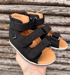 Aurelka sandal, sort - sandal med ekstra støtte